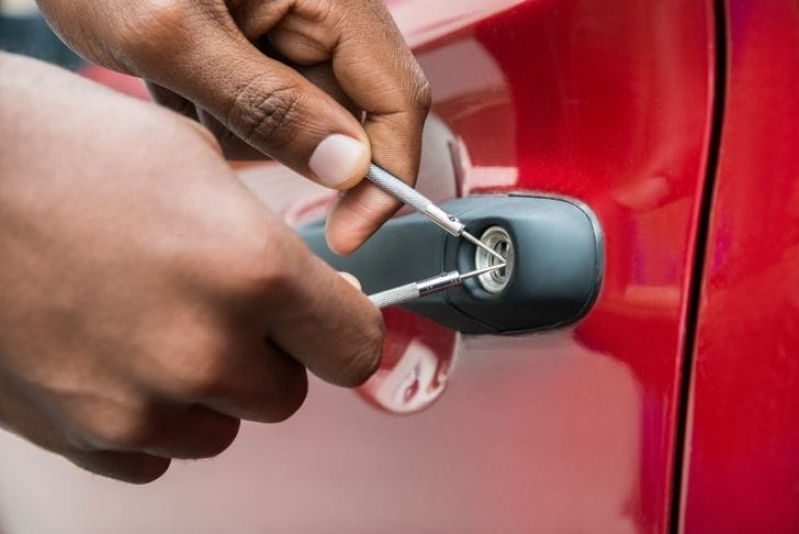 Chaveiro de Carros 24 Horas Itavuvu - Chaveiro 24 Horas Perto de Mim